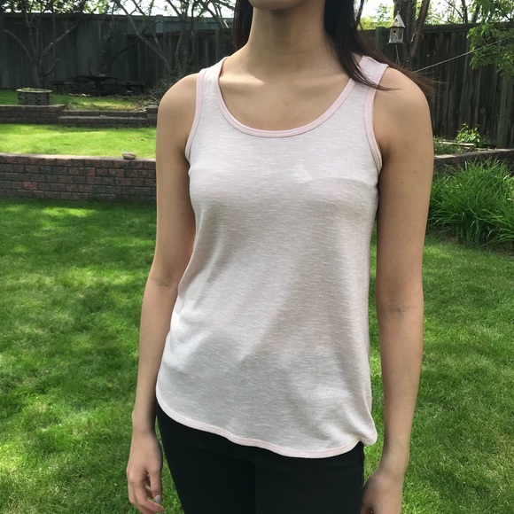 Muted pink exercise tank top - Picture 2 of 4